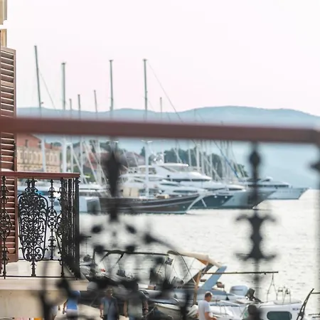 Apartman Ancora Faros *