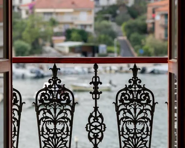 شقة Ancora Faros ستاري غراد