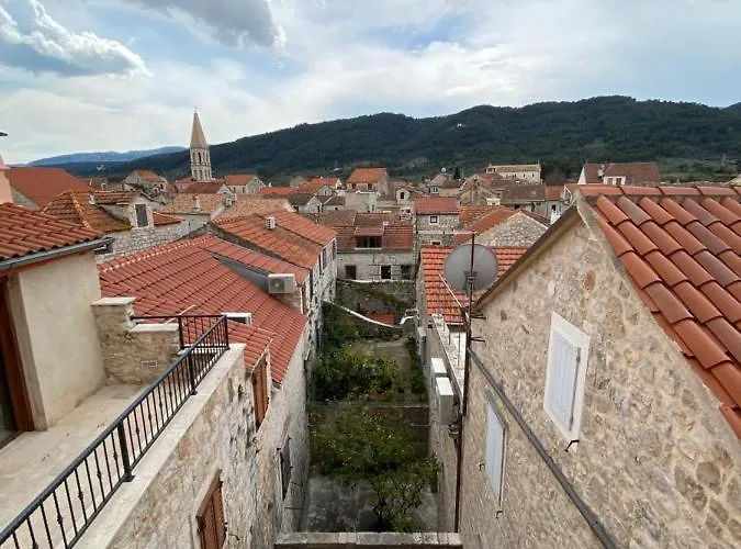 Ancora Faros Apartman *